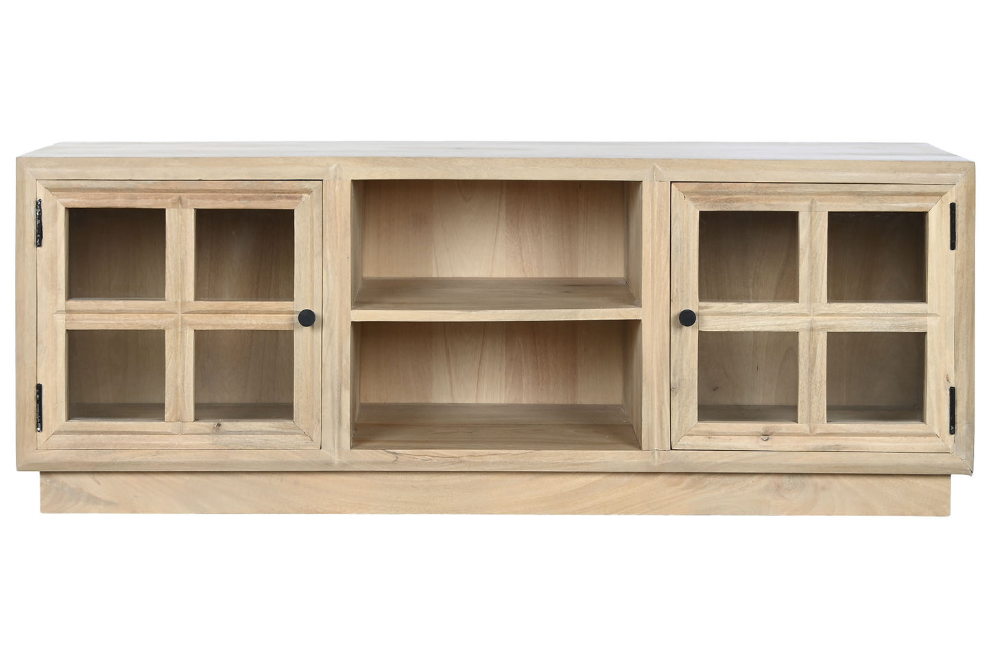 Este mueble de TV de estilo rústico aportará un toque de calidez y elegancia a tu salón. Fabricado en madera de mango maciza, destaca por su acabado natural que resalta la belleza de la veta de la madera. Cuenta con dos puertas de cristal con cuarterones que permiten ver el interior, ideal para guardar tus dispositivos electrónicos y otros objetos. Además, dispone de un estante central abierto para colocar libros, revistas o elementos decorativos. Su diseño atemporal y funcional se adapta a cualquier estilo