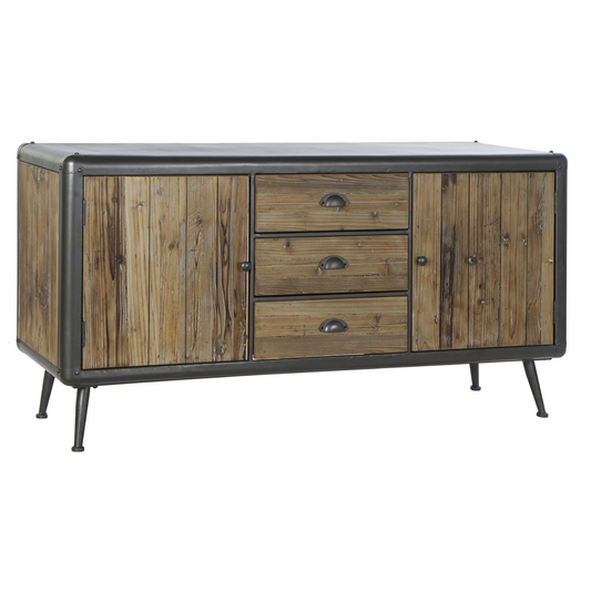 Este robusto buffet combina la calidez de la madera de abeto natural con la fuerza del metal, creando un mueble de estilo industrial con un carácter único. Su diseño sencillo y funcional, con dos puertas y tres cajones, ofrece un amplio espacio de almacenamiento para vajilla, mantelería u otros objetos. Las patas de metal inclinadas y los detalles en metal oscuro contrastan con la madera clara, añadiendo un toque moderno y elegante. Ideal para comedores, salones o recibidores, este buffet se convertirá en u