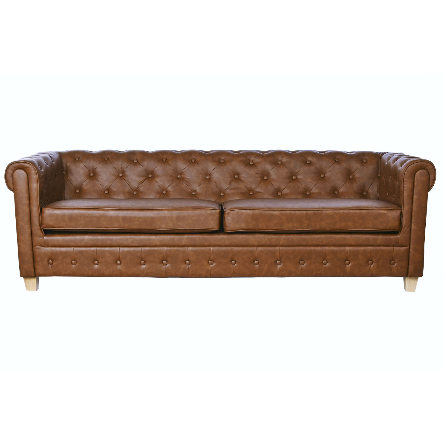 Este sofá Chesterfield de tres plazas es la combinación perfecta de estilo atemporal y confort moderno. Tapizado en poliéster marrón con efecto cuero, presenta un capitoné detallado y unos brazos enrollados característicos que le otorgan un aspecto distinguido y elegante. Con unas dimensiones de 218x78x70 cm, ofrece un amplio espacio para relajarse y disfrutar de momentos de confort. Su estructura de madera garantiza durabilidad y resistencia.

