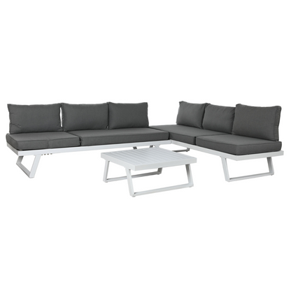 Este conjunto de sofá modular de 3 piezas, con estructura de metal resistente y cojines tapizados en poliéster gris, es ideal para crear un espacio de relax moderno y confortable en tu terraza o jardín. Su diseño en forma de L se adapta a diferentes espacios, mientras que el color gris aporta un toque de elegancia y sobriedad. Los cojines, además de ser cómodos, son resistentes a la intemperie, lo que garantiza su durabilidad. El conjunto se completa con una mesa de centro a juego, perfecta para colocar beb