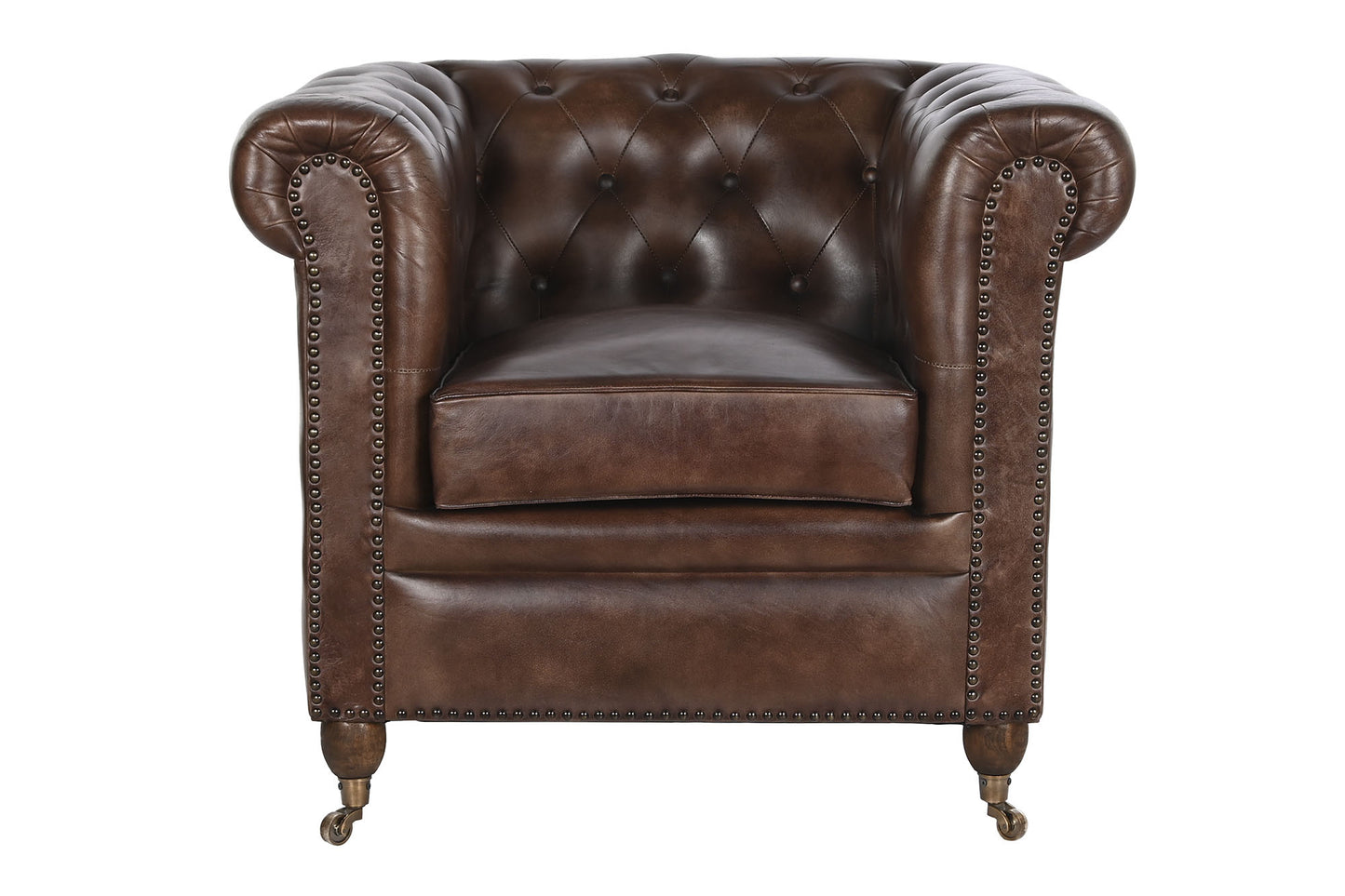 Este sillón Chester de piel marrón oscuro es una pieza icónica que aporta elegancia y distinción a cualquier espacio. Su diseño clásico, con capitoné profundo y detalles de tachuelas, evoca la sofisticación de épocas pasadas. Fabricado con piel auténtica de alta calidad, este sillón no solo es estéticamente atractivo, sino también duradero y confortable. Sus dimensiones generosas (84x77x79 cm) ofrecen un asiento amplio y acogedor, perfecto para relajarse con estilo.