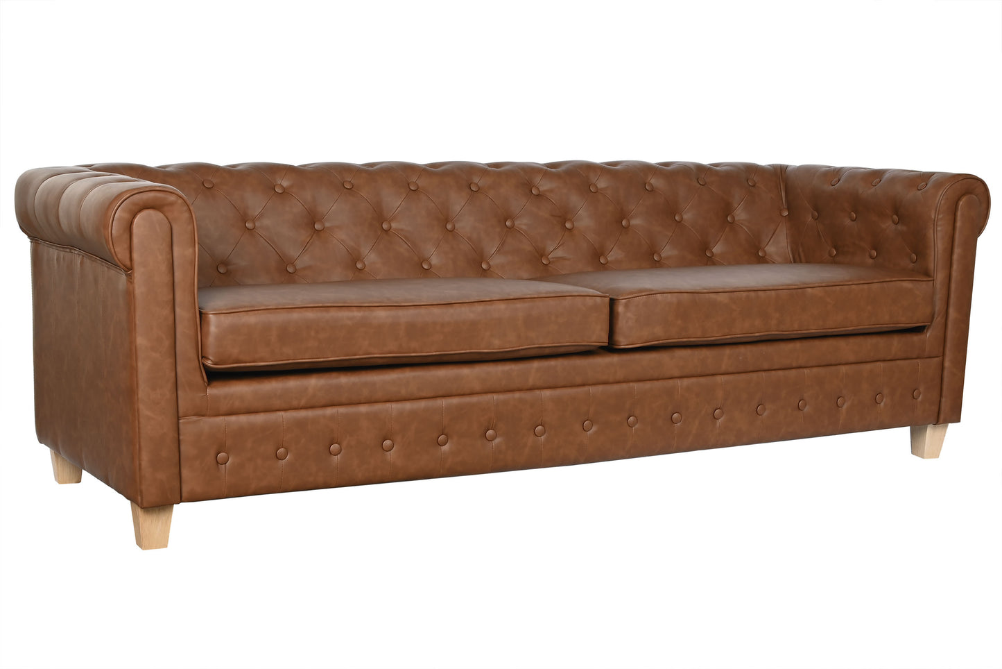 Este sofá Chesterfield de tres plazas es la combinación perfecta de estilo atemporal y confort moderno. Tapizado en poliéster marrón con efecto cuero, presenta un capitoné detallado y unos brazos enrollados característicos que le otorgan un aspecto distinguido y elegante. Con unas dimensiones de 218x78x70 cm, ofrece un amplio espacio para relajarse y disfrutar de momentos de confort. Su estructura de madera garantiza durabilidad y resistencia.

